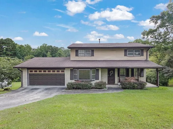 6785 Marlborough Cir S, Atlanta, GA 30349