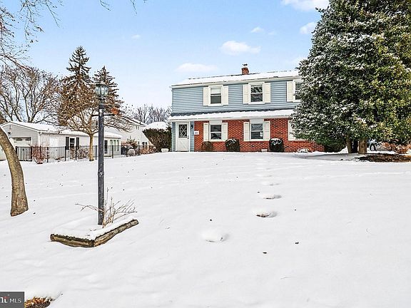 4th image of 4051 Hillside Rd