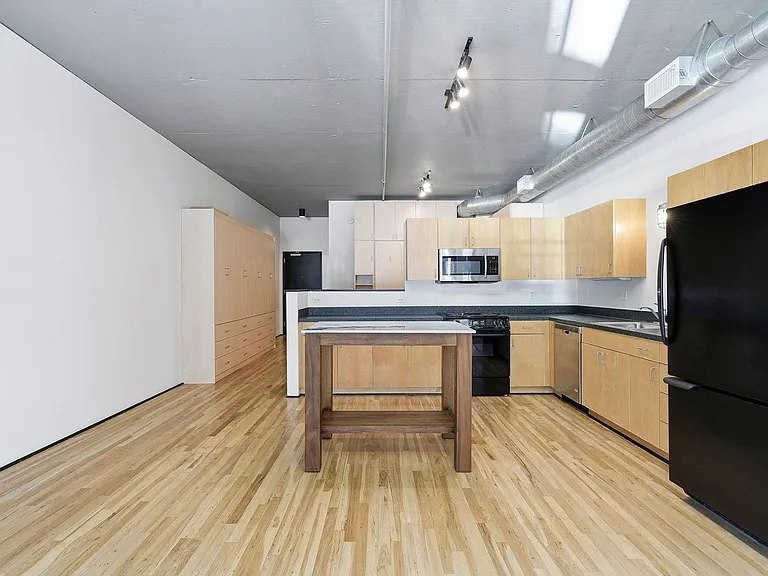 408 NW 12th Ave #208 — Photo 18
