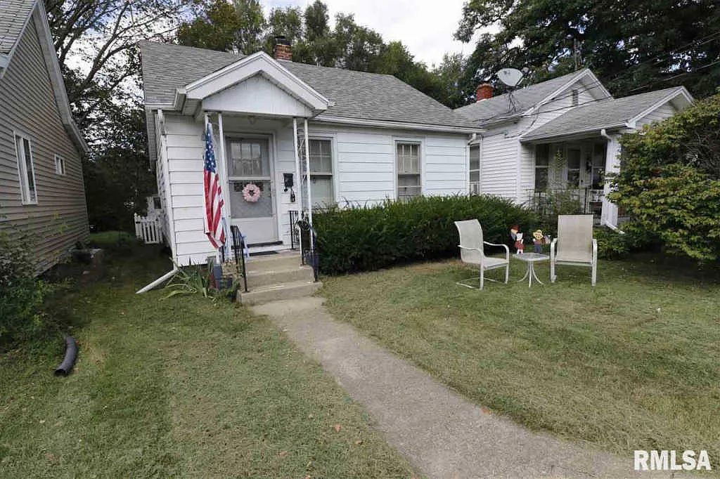 1109 E Willcox Ave photo 1