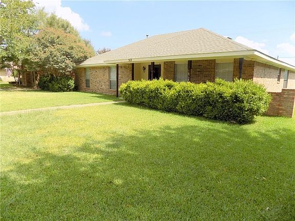 3rd image of 513 Woodhollow Dr