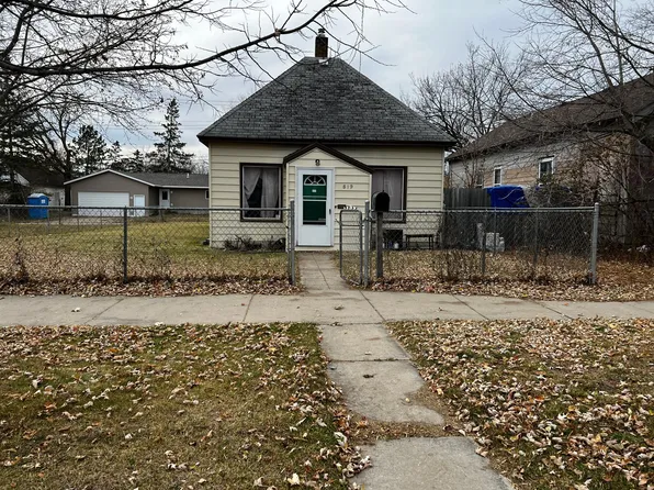 819 America Ave NW, Bemidji, MN 56601