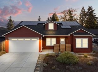 1831 Dulcimer Ln, Medford, OR