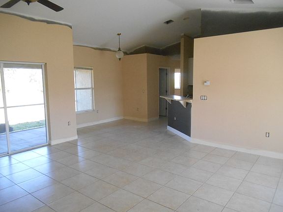 3rd image of 2553 NW 21st Ave