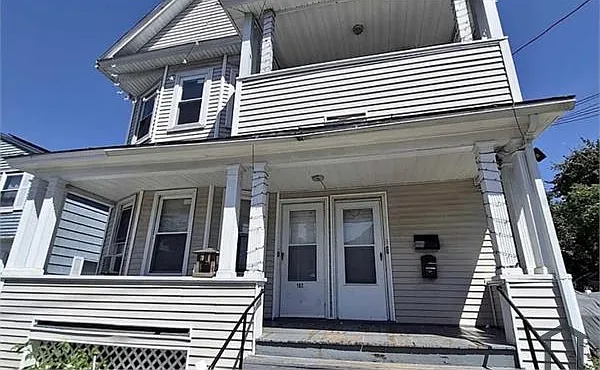 100 Horace St — Photo 5