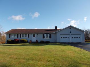 540 North St, Windsor, MA 01270