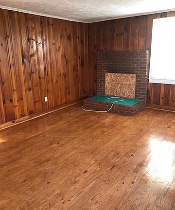 2nd image of 419 Eastside Dr