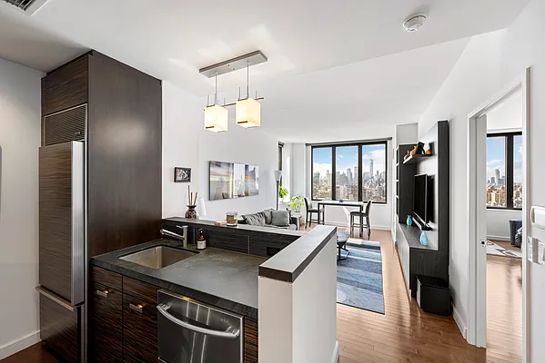 Rented by Compass | media 22