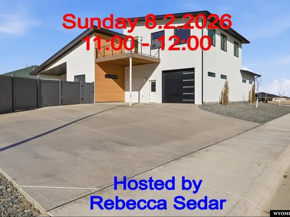 3119 Palmer Dr, Casper, WY 82601
