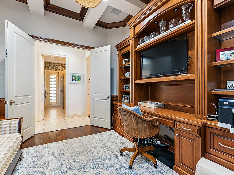 4 Tradewinds Cir — Photo 36