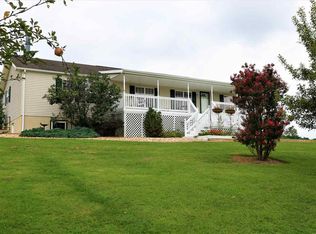 954 Quicks Mill Rd, Staunton, VA 24401