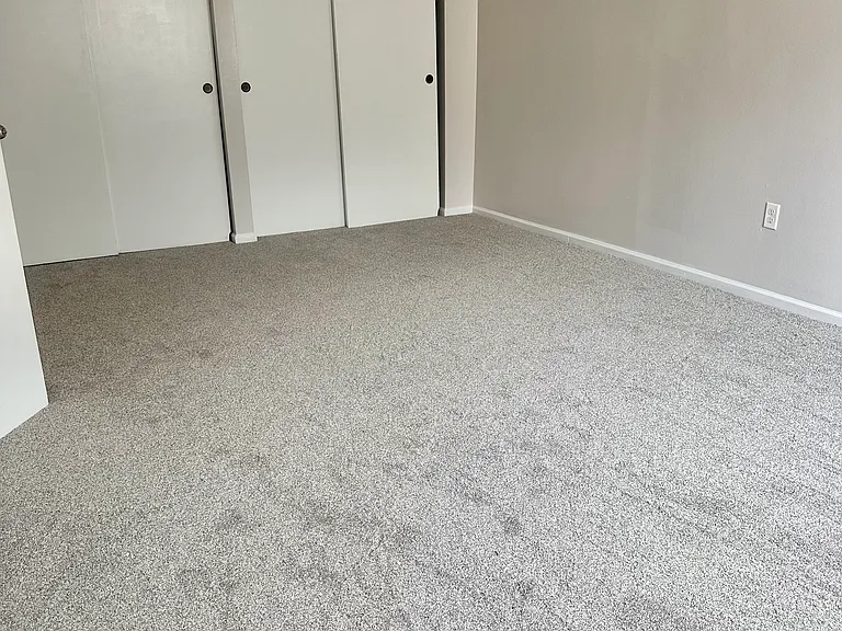 351 Chadwick Pl — Photo 5