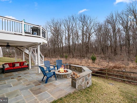 3rd image of 22331 Winding Woods Way