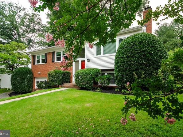 971 N Rochester St, Arlington, VA 22205