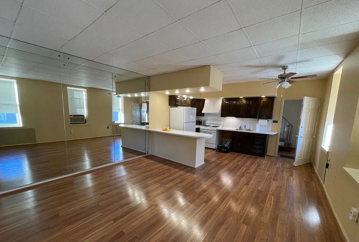 1 bed, 800 sqft, $1,395 — Photo 4
