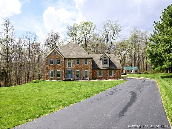 3rd image of 3985 Brookside Court NE