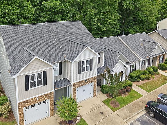 2nd image of 714 Whitetail Creek Way
