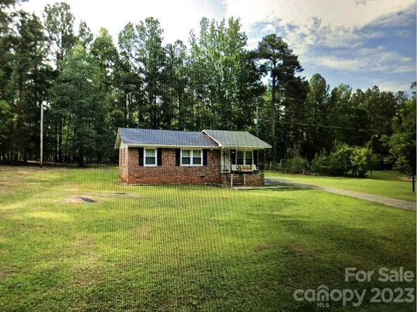 4073 Stoneboro Rd, Heath Springs, SC 29058