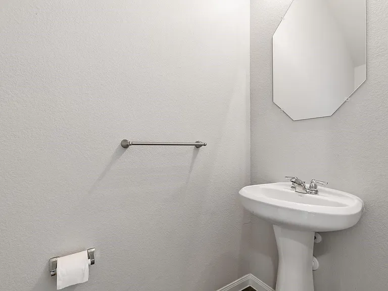 2519 Moapa Dr — Photo 26