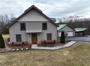 650 Carson Rd, Pilot Mtn, NC 27041