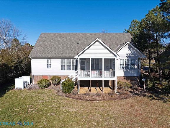 3rd image of 464 Middle Gate Gate