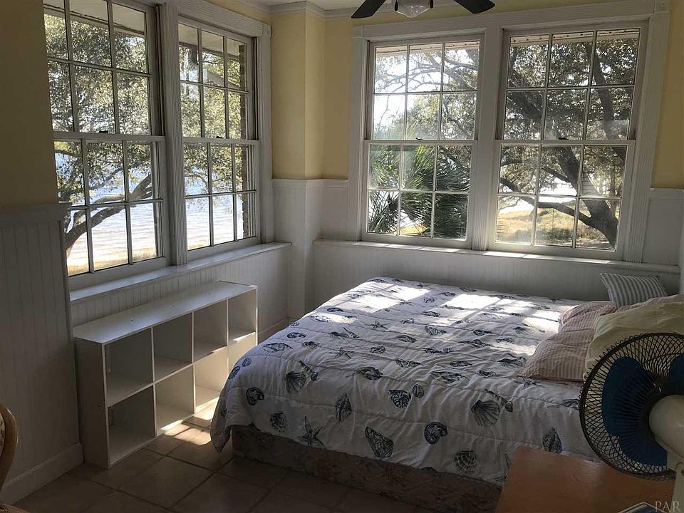 2nd image of 310 Colbert Ave