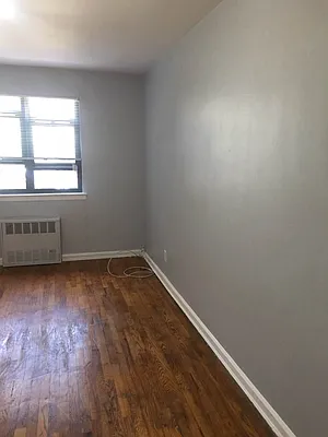 Rented by Amorelli Realty | media 13