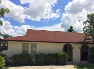 842 Peppertree Ct, Wellington, FL 33414
