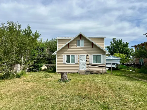 622 Dayton St SW, Ronan, MT 59864