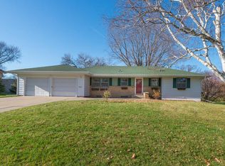 2365 Xylon Ave N, Golden Valley, MN 55427