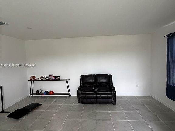 4th image of 35537 SW 189th Ct #35537