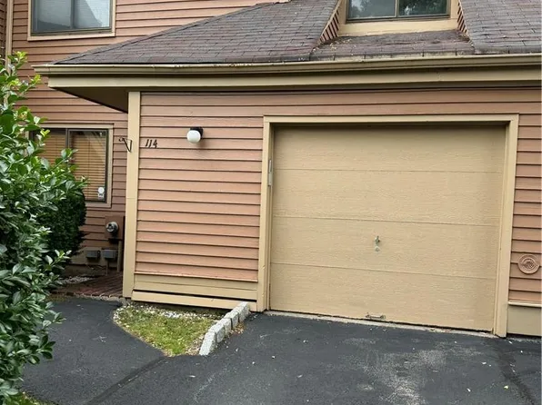 114 Brush Hollow Lane, Rye Brook, NY 10573