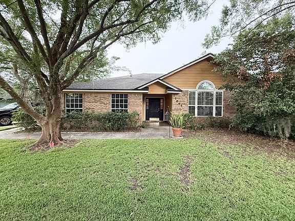 2nd image of 11644 Lazy Willow Ln