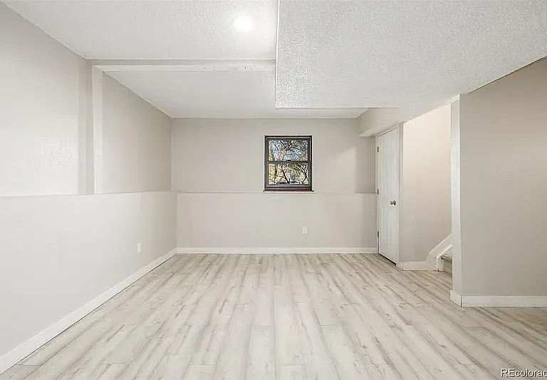 18296 E Layton Pl — Photo 8