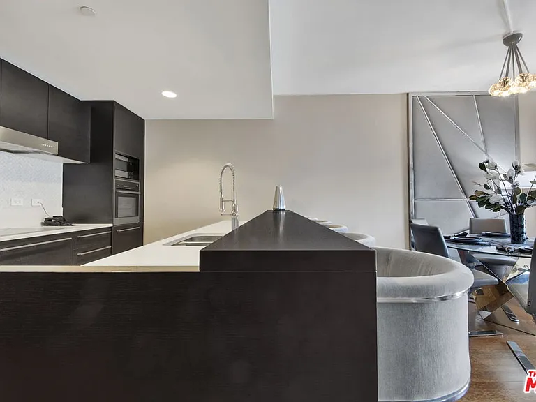 6250 Hollywood Blvd #6F — Photo 9