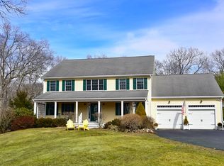 27 Park St, Norfolk, MA 02056