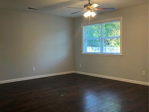 5th image of 526 Wind River Dr