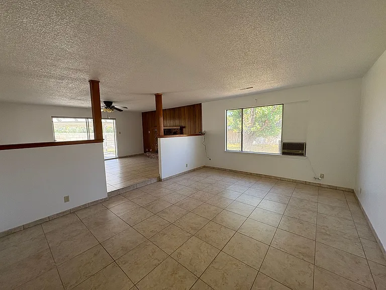 202 Terrace Dr — Photo 3