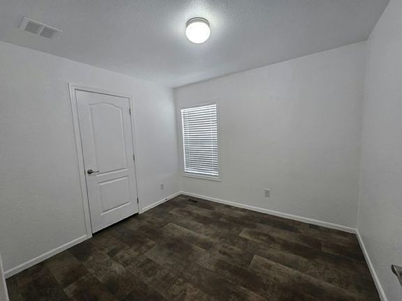 4th image of 1624 Palm St Unit 132