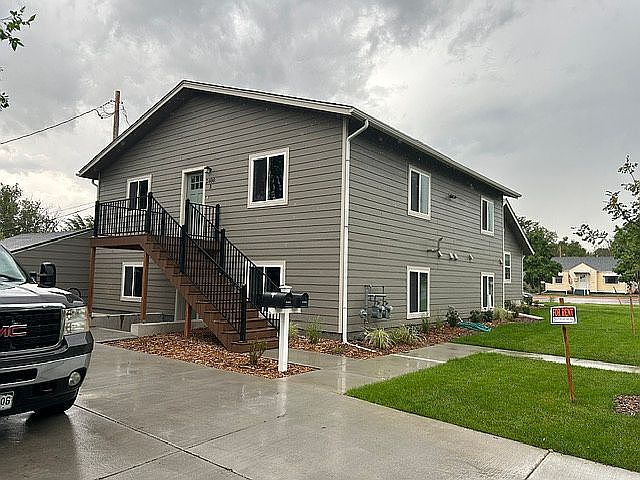 1st image of 2400 10th Ave
