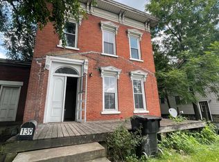 139 Huron St, Elyria, OH 44035