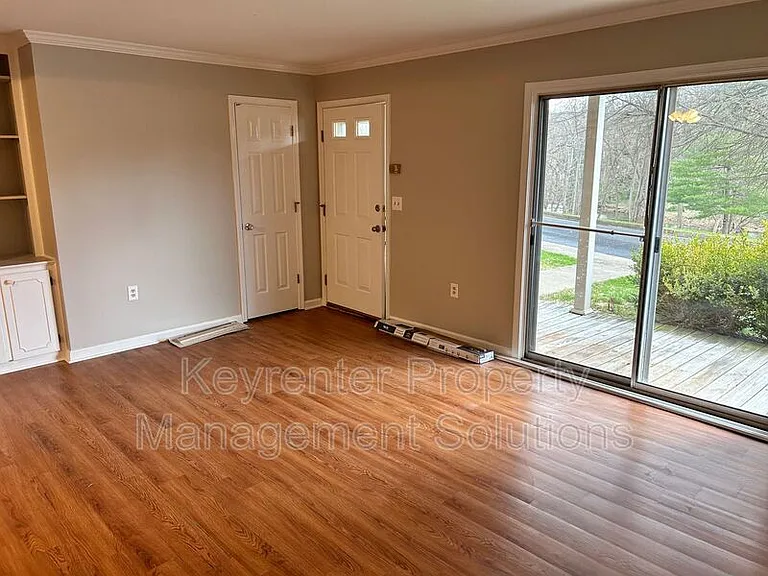 700 Rife Rd #11C — Photo 5
