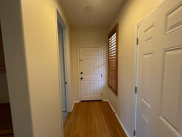 1863 Almagro Ln — Photo 11