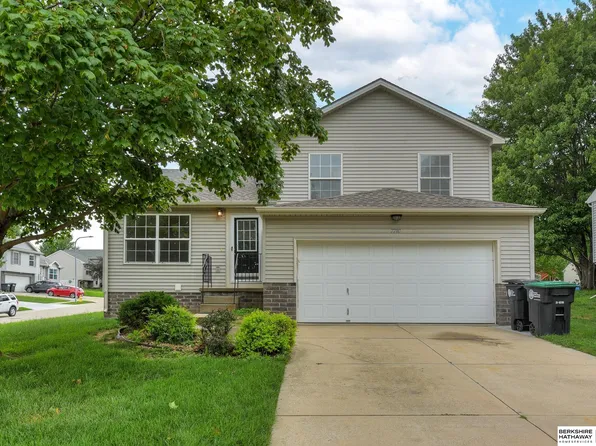 7710 N 80th St, Omaha, NE 68122
