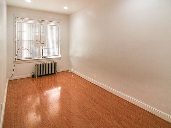 2nd image of 3348 28th St #2