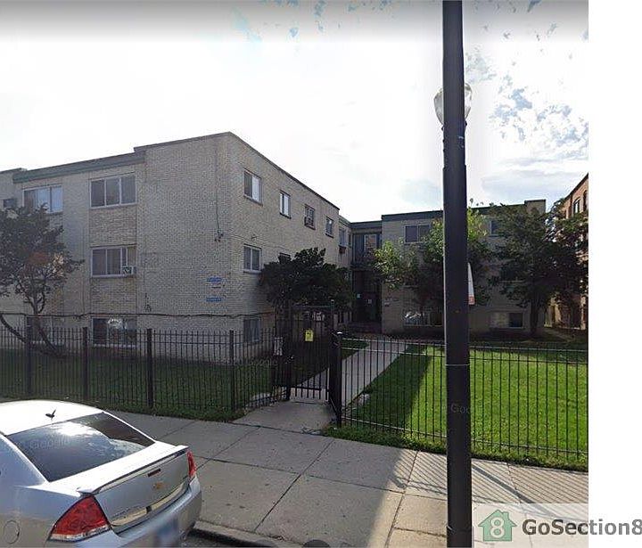 2nd image of 146 N Central Ave #A