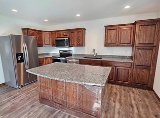 345 5th Ave SE #B, Harmony, MN 55939