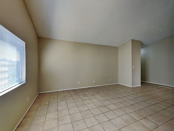 4th image of 4115 N 79th Dr