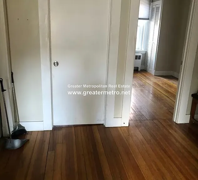 435 Hanover St #4D — Photo 8