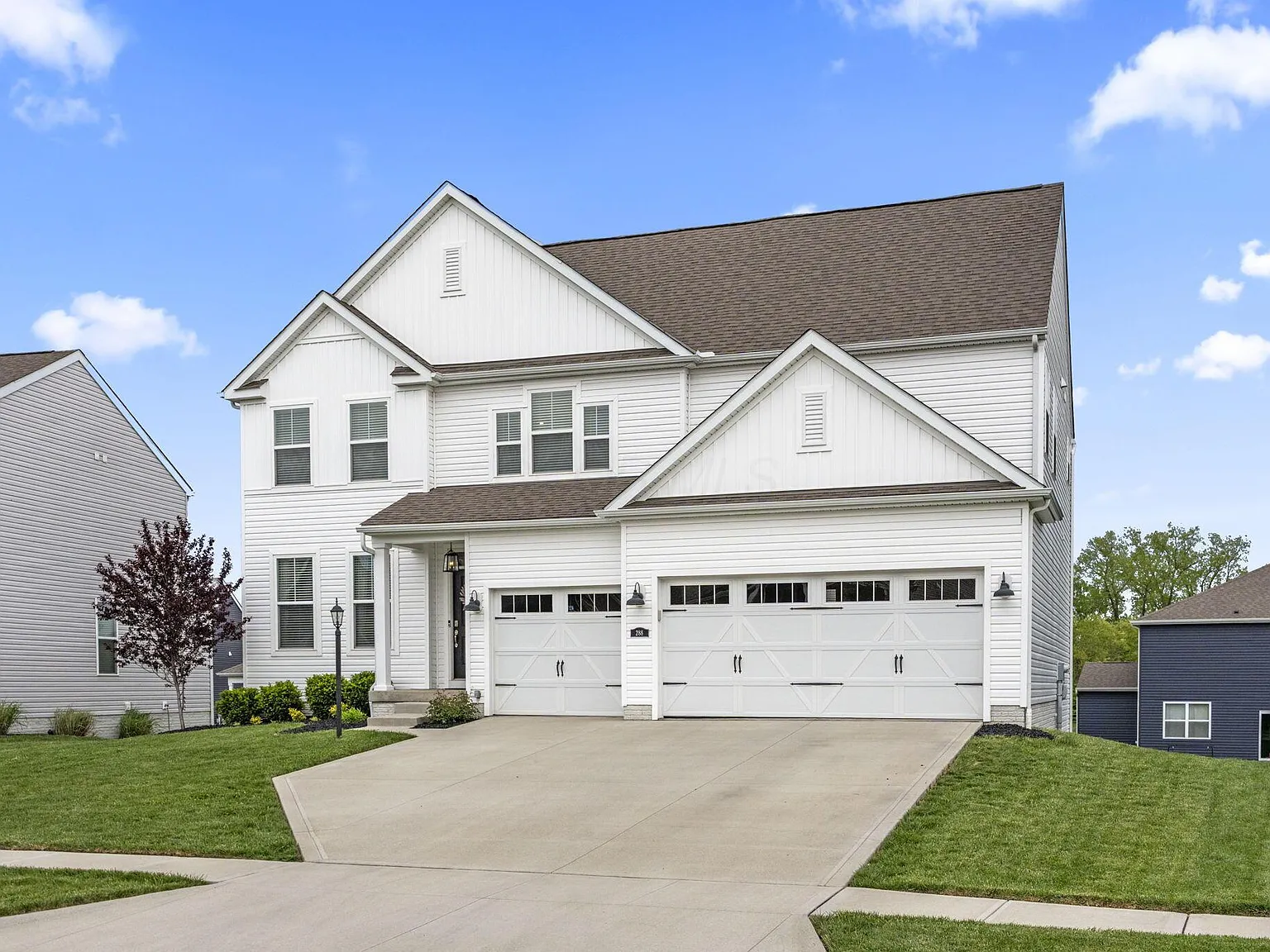 4 bed, 3.5 bath, 3002 sqft, $3,030 — Photo 3
